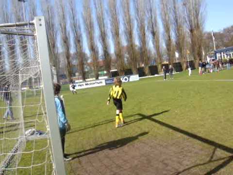 Quick E1 - HVV E1, corner Jip, kopgoal Max