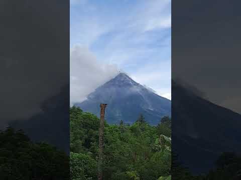 Mayon Volcano #lovethephilippines
