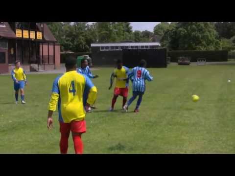 FOOTBALL FACTORY   Camberley town trail