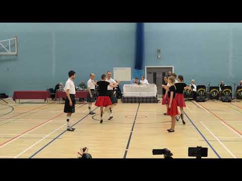 Newcastle Festival 2024 - International Team -Team Ben Nevis - Asilomar Romantic (S)