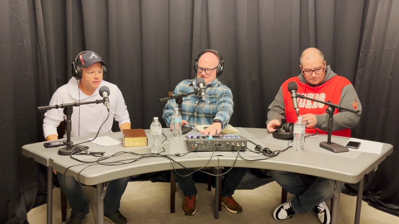 Bad Christmas Songs, Commercial Christmas, and Luke