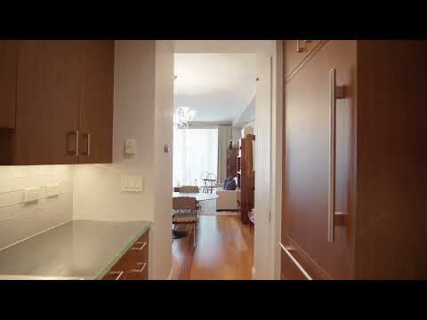 Stunning one bedroom with the Library off of 5th Avenue: 33 West 56th Street, 5A