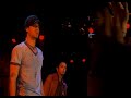 Enrique Iglesias - Addicted (Live)