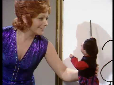 David Nixons Magic Box S03E08 01 Nov 1971