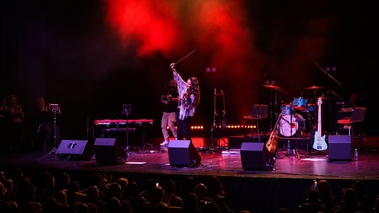 Bernadett Nyari - Hungarian Dance (Live at MTS Dvorana, Belgrade)