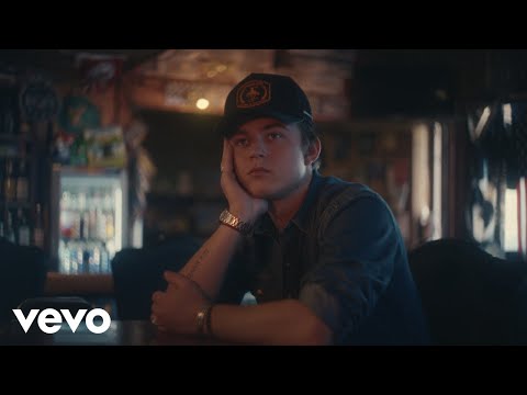 The Dress - Waylon Wyatt