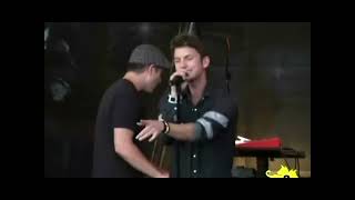 2AM Club - Worry About You (Live At mtvU VMA Tour 2010)
