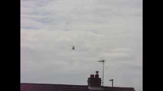 preview picture of video 'Sea King Helicopter Over Wymondham'