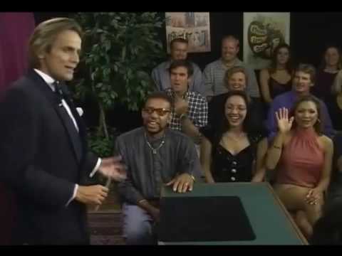 Elizabeth IV by Tommy Wonder (2)