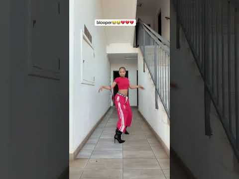 I ALMOST FELL 😭😭😭💔💔💔 @Busi_Unfiltered #dancechallenge #shorts #busisiwe #blooper #gospel #dance