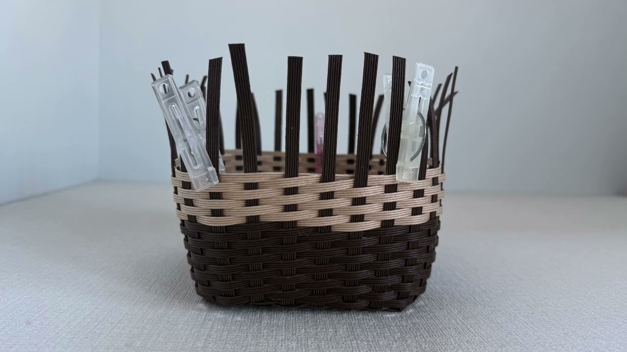 追いかけ編みで編みひもの色の替え方【（一社）日本紙バンドクラフト協会】