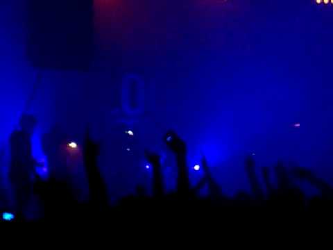 The Bloody Beetroots - Death Crew77 - LIVE opening with 