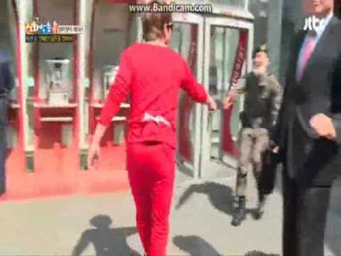 'Super Junior's Leeteuk Appears in 'JTBC Shinhwa Broadcast'