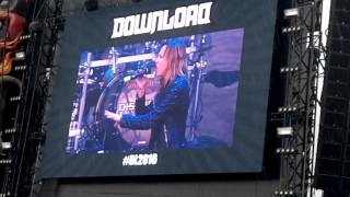 Disturbed Ft Lzzy Hale - I Still Haven&#39;t Found What I&#39;m Looking For Download 2016
