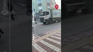 Bursa'da sürücüler temizlik görevlilerini canından bezdirdi!  #bursa #