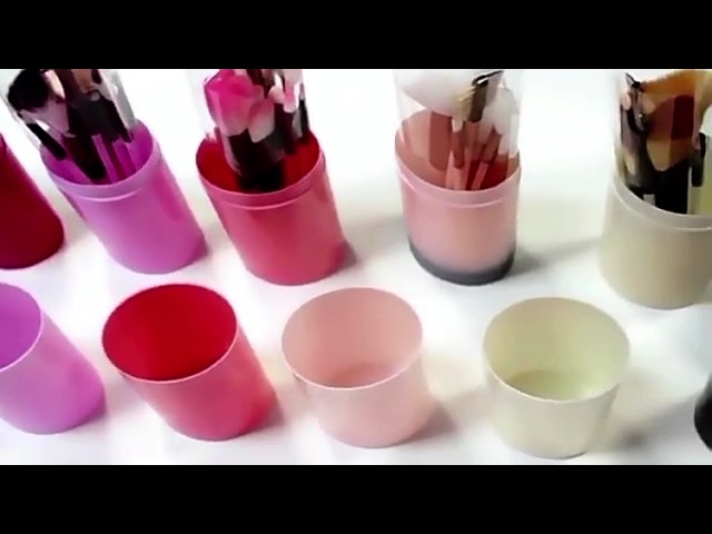 طقم فرش مكياج مكون من 12 قطعه