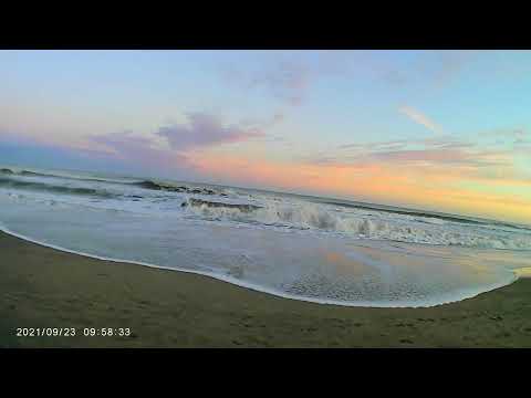 LA PLAYA ... UN CUADRO VIVIENTE....ATARDECER EN VILLA GESELL, BUENOS AIRES, ARGENTINA...............