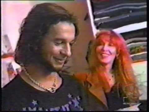 Depeche Mode : Dave on a fashion show, VH1 1994