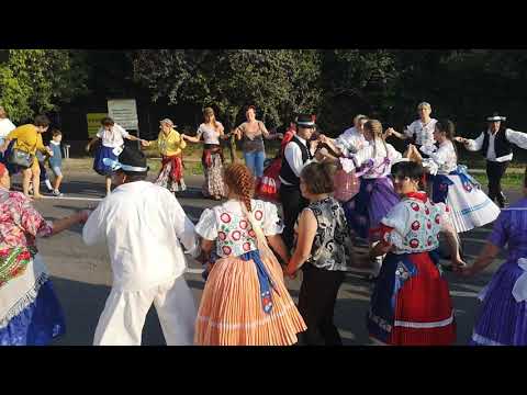 Maglód - Szüreti felvonulás tánc a benzinkút / körforgalom előtt 2018.09.08