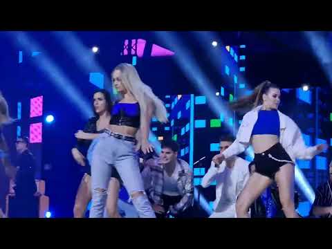 CHRIS CUGOWSKI - UPTOWN FUNK. 20 lat PNŚ Wakacyjna trasa Dwójki 2022.