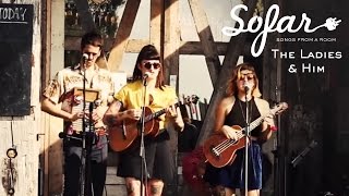 The Ladies &amp; Him - I Wish I Could Shimmy Like My Sister Kate | Sofar Amsterdam