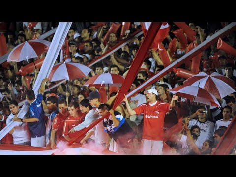 "Independiente : todavia estan llorando, Racing no era para tanto" Barra: La Barra del Rojo • Club: Independiente