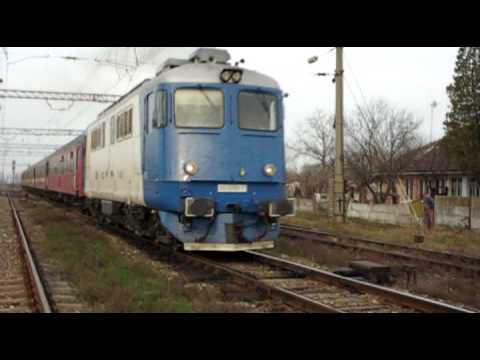 P 7036 Urziceni - Bucuresti Nord, plecand din Mogosoaia, 17.11.2010
