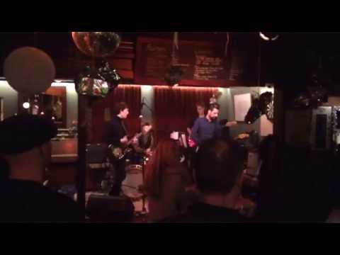 Bewilder live in de Taverne 19 december 2014