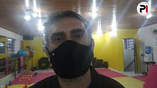 Professor Carlos Melo realiza aulas de Taekwondo em Irati