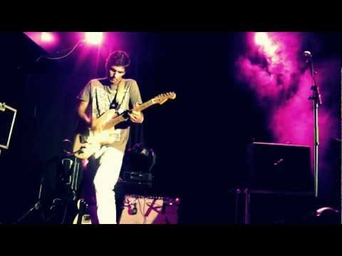 Diogo Brito e Faro - Wind Cries Mary