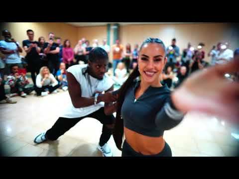 Sensual Lolahontas & Enah on Beyoncé - Me, Myself and I