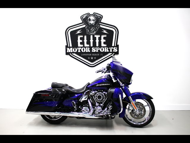 Buy Used 2017 HARLEY DAVIDSON STREET GLIDE CVO FLHXSE SCREAMIN EAGLE CRUISER 2CYL. - - Elite Motor Sports located in Boynton Beach, Florida