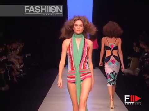 "Missoni" Spring Summer 2004 Milano 2 of 3 Pret a Porter Woman by FashionChannel