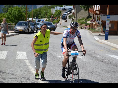 FFTK 2020 - Deelnemers doen vrijwilligerswerk voor Alpe d'HuZus