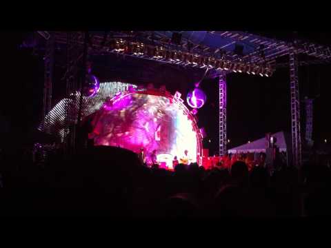 Flaming Lips - Yoshimi Battles the Pink Robots, Pt. 1, Forecastle 2010