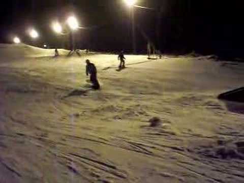 Snowboarding 02/13/07 FRan Fall!!!! OUCH*