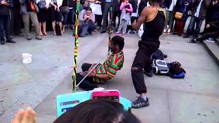 jamaican limbo dude at Picadilly Circus