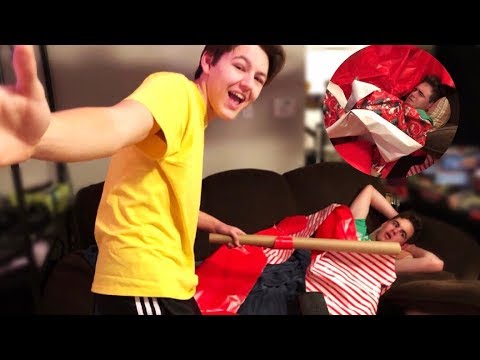 Wrapping paper WAKE UP PRANK!