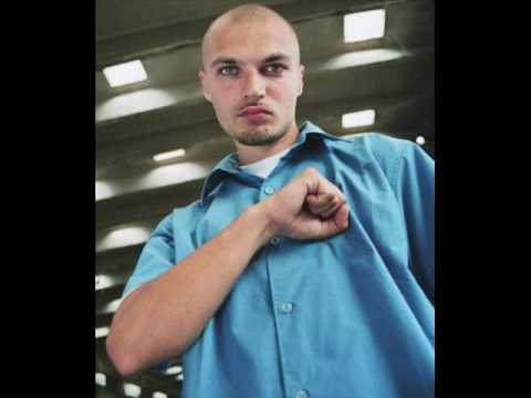 Puya feat George Hora-Undeva in Balkani