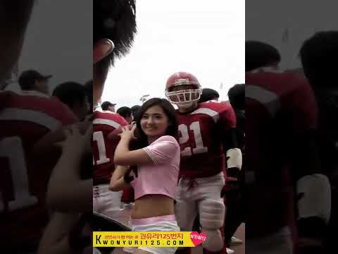 100522 SNSD Yuri ' Throw football '