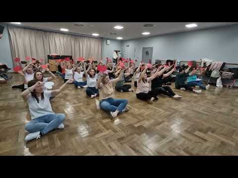 KOCHAM MAMĘ I TATĘ NIE TYLKO OD ŚWIĘTA, piosenka dla dzieci, METODA EDUMUZ