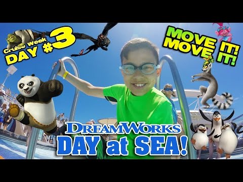 I LIKE TO MOVE IT MOVE IT!!! Dreamworks Parade at Sea! [CRUISE WEEK DAY 3] Video
