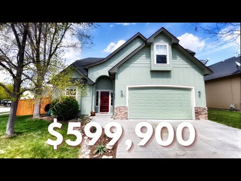 Inside a $599,900 Eagle Idaho Charming Home!