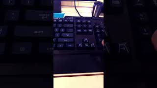 How to turn on the lights on your keyboard