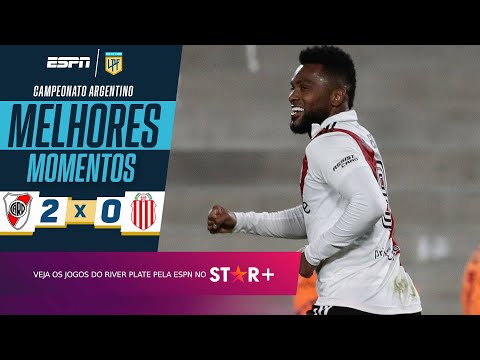 Vídeo: Tiroteio interrompe jogo de futebol americano do ensino médio nos  EUA