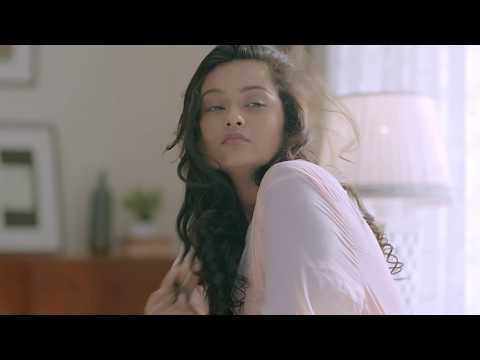 এ কেমন চেয়ার ।