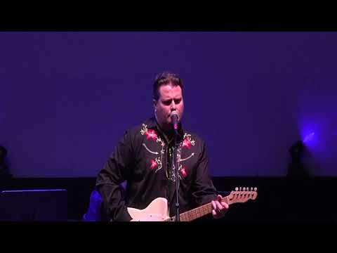 Rodney Crisp singing "Holding Things Together" LIVE.