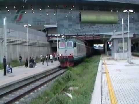 E652.078 sul MI 87118 Pomezia - Cava Tigozzi in transito a Roma Tiburtina