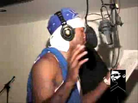 Stack Bundles Feat. Tone Flowa - Watchin Me Closely