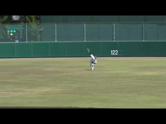 【ファーム】マリーンズ・高部 好返球で進塁を阻止する‼ 2021/4/10 M-L(ファーム)